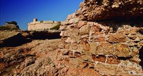 3. Castell medieval de Sant Jordi d'Alfama (Ruta arqueològica)